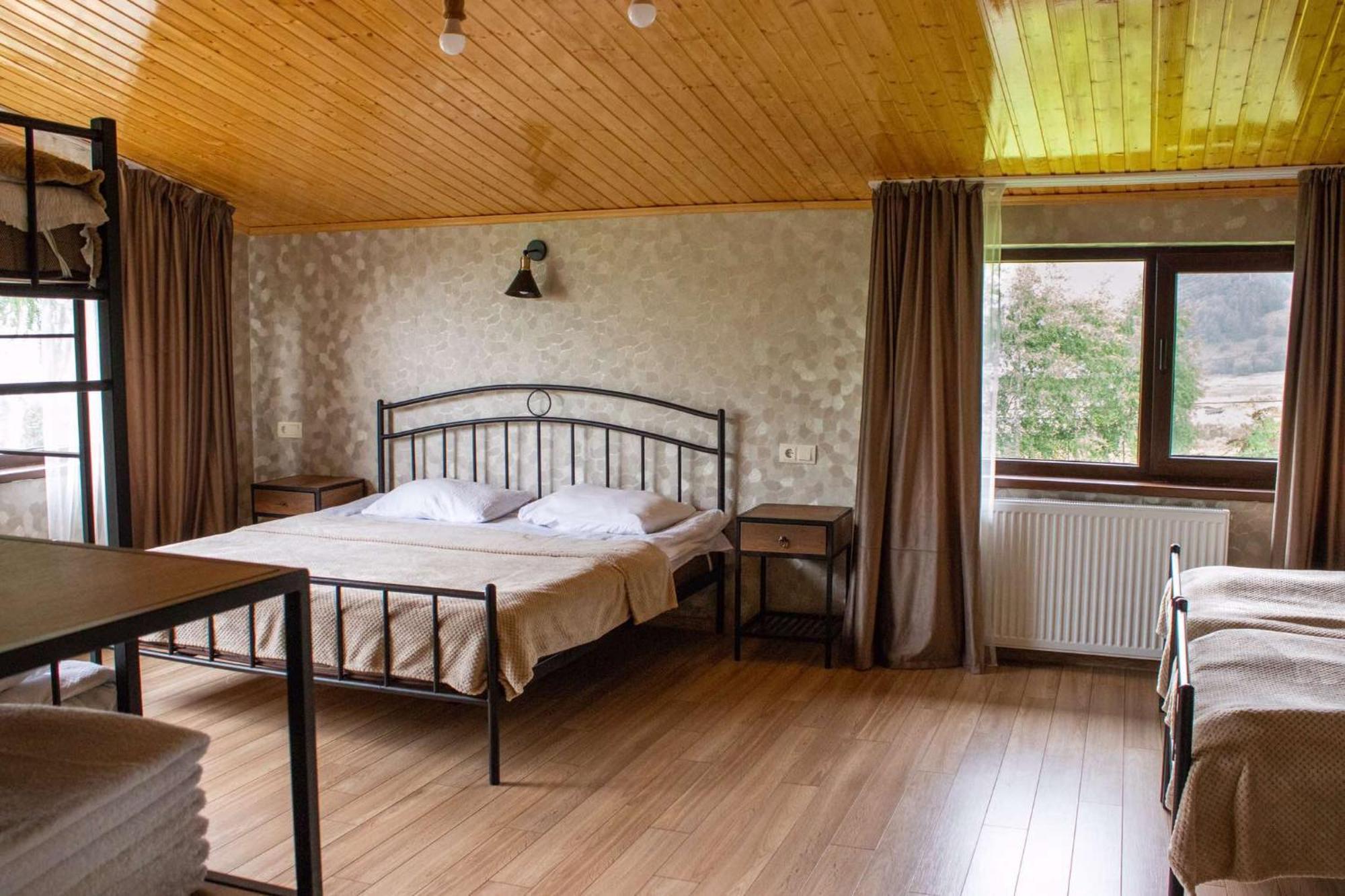 Garemta Hotell Kazbegi Eksteriør bilde
