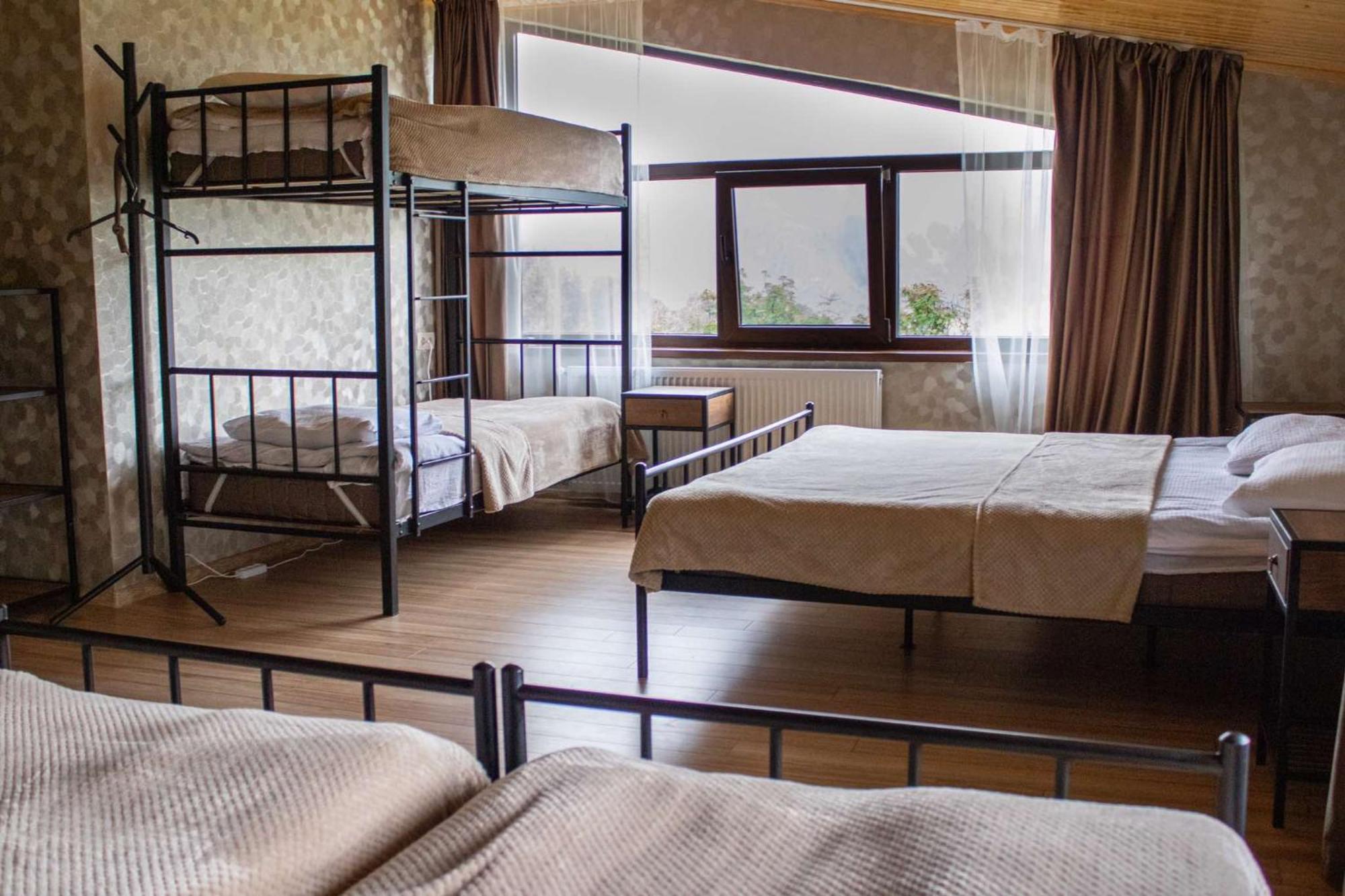 Garemta Hotell Kazbegi Eksteriør bilde