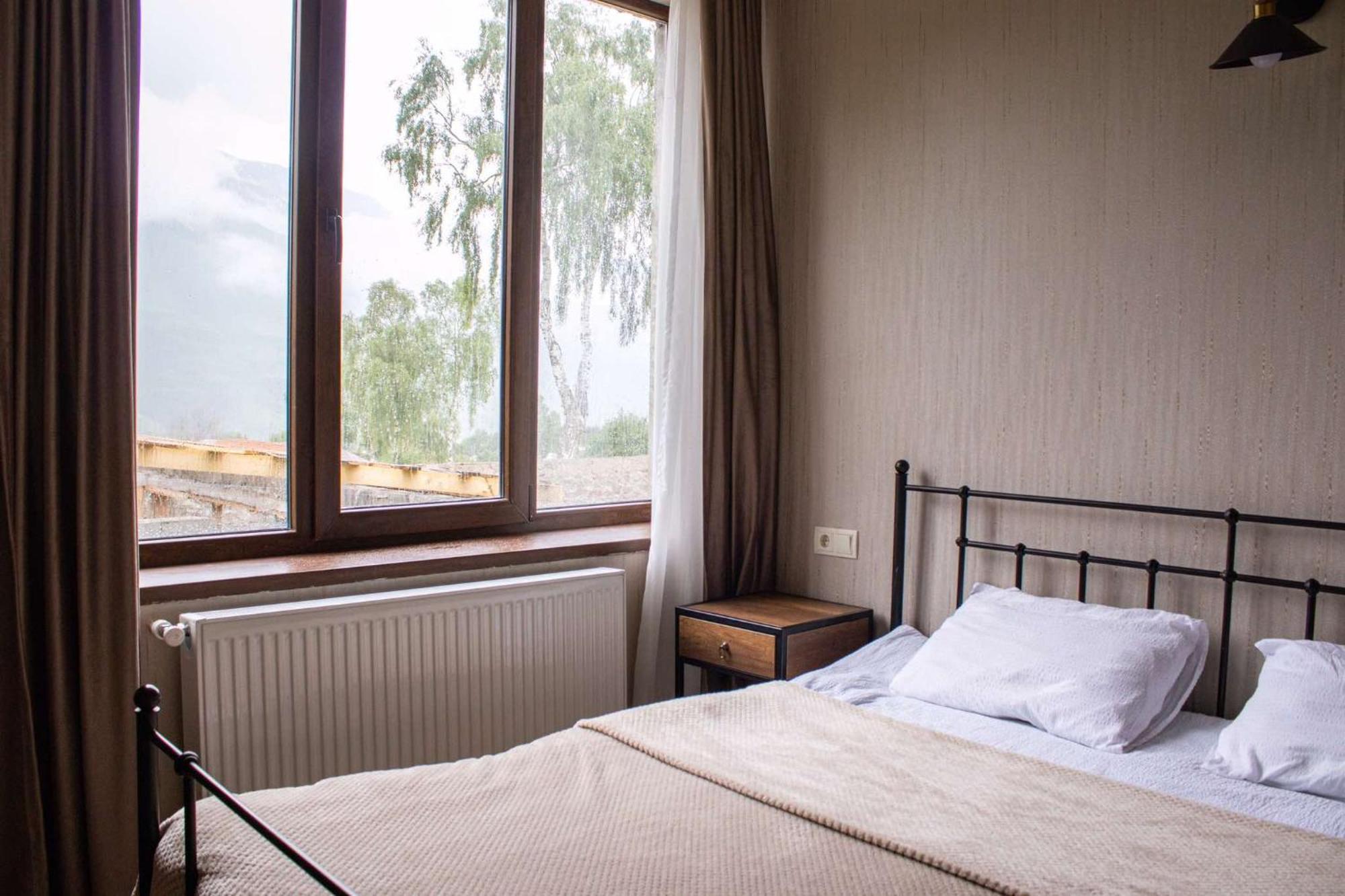 Garemta Hotell Kazbegi Eksteriør bilde